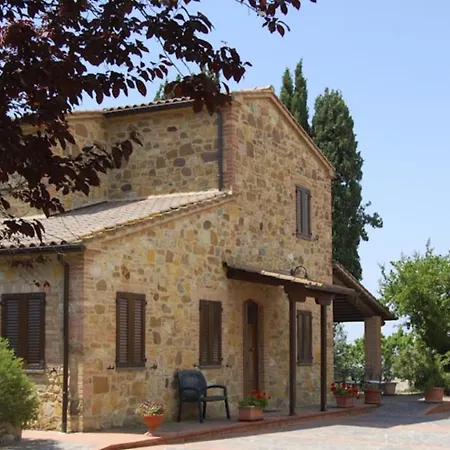 Κατάλυμα σε φάρμα Casale Trieste *