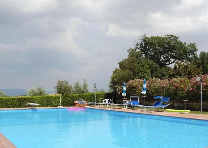 Casale Trieste Фермерский дом *