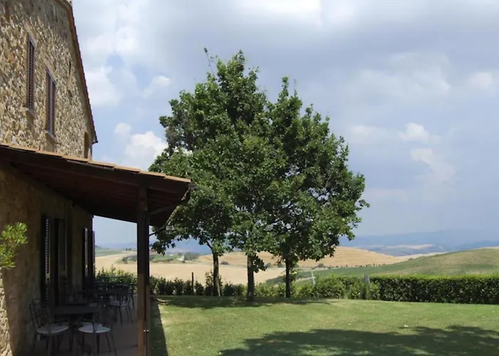 Casale Trieste Фермерский дом *