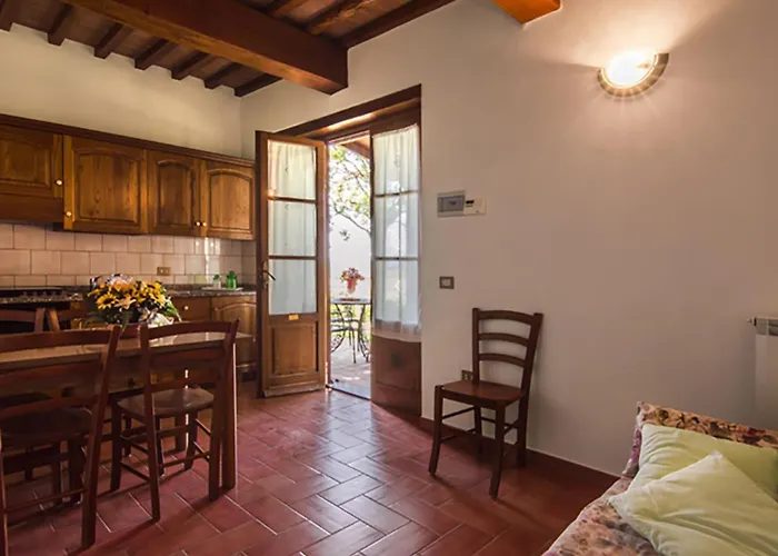 Casale Trieste Лаятико