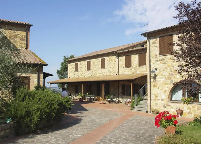 Фермерский дом Casale Trieste Лаятико