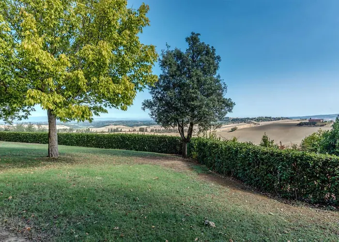 Casale Trieste Лаятико